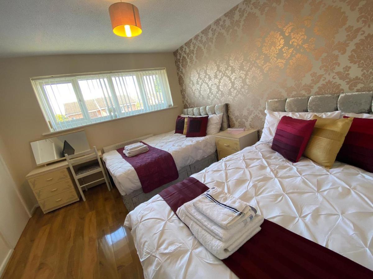 Gardner Holidays House Manchester Ngoại thất bức ảnh